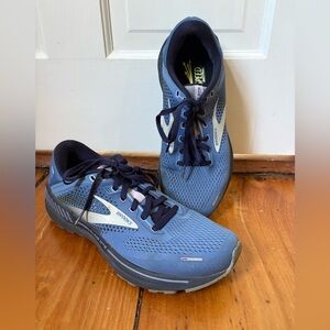 Brooks Ghost Adrenaline GTS 22 Running Shoes in Blue/Purple/Nightlife, Size 10